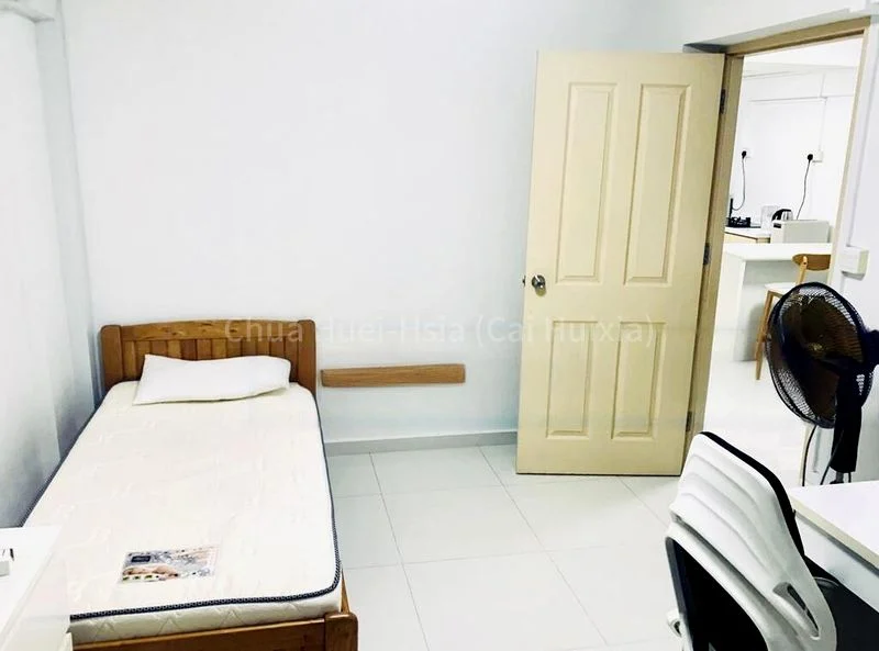 Common Room (HDB) for Rent in  173 Lorong 1 Toa Payoh - Image 4