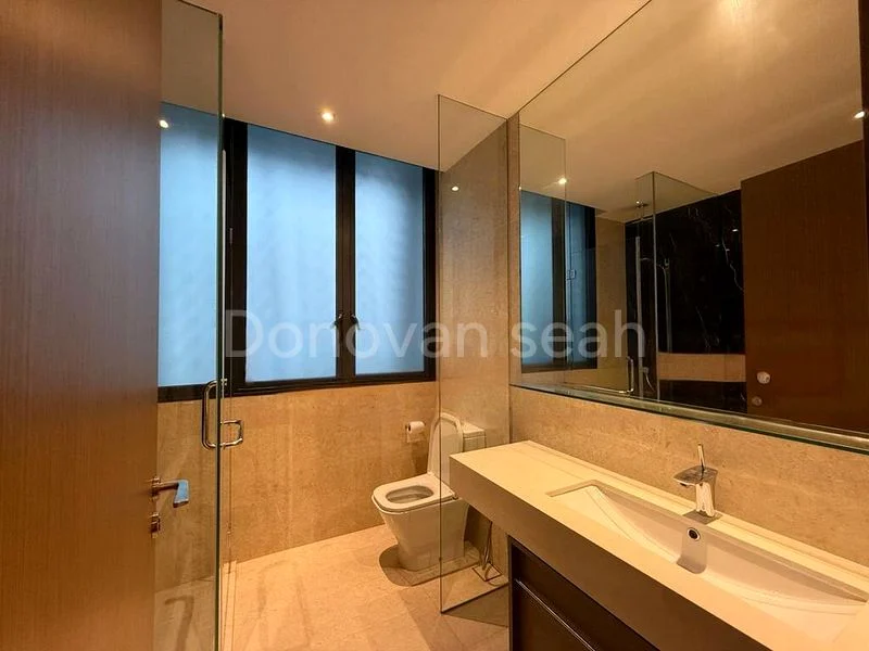 4 Bed Terraced House (Landed) for Sale in  Sunrise Gardens - Image 2