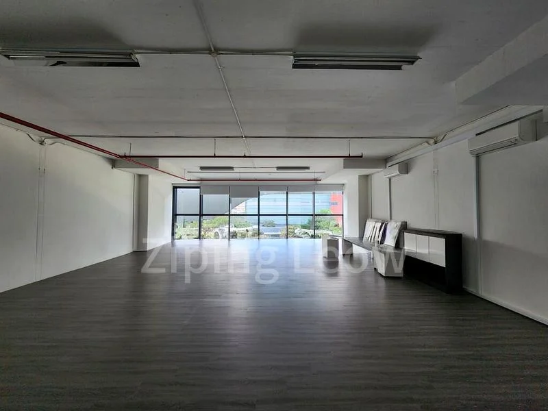 Light Industrial (B1) for Rent: Oxley BizHub - Image 2