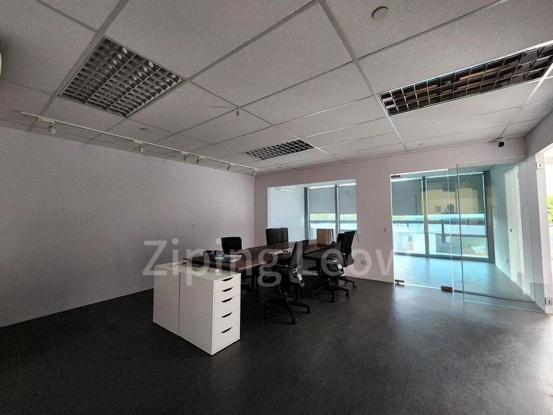 Light Industrial (B1) for Rent: Oxley BizHub - Image 5