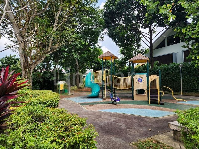 5 Bed Semi-Detached House (Landed) for Sale in King's Road - Image 2