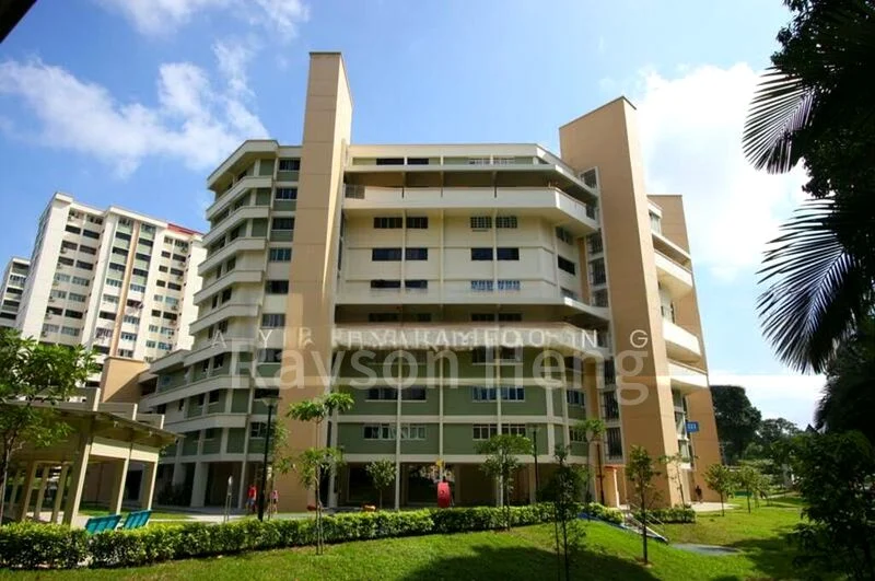 Common Room (HDB) for Rent in  211 Serangoon Avenue 4 - Image 1