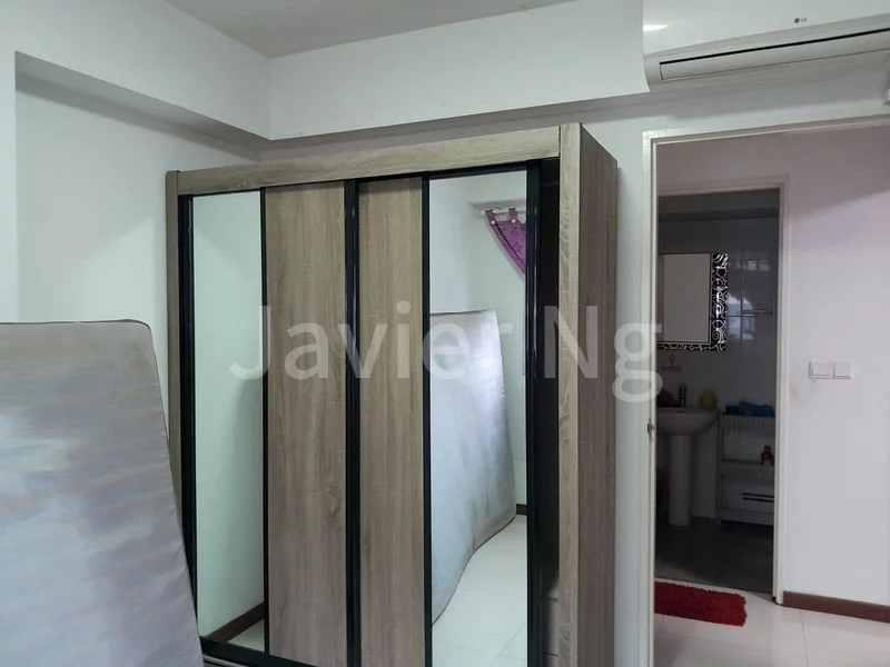 Common Room (HDB) for Rent in  693A Woodlands Avenue 6 - Image 3