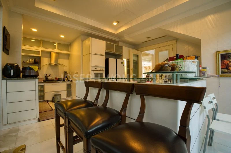 6+1 Bed Bungalow (Landed) for Sale around  Toh Close - Image 5