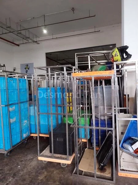 Gold Pine Industrial Building - Image 5