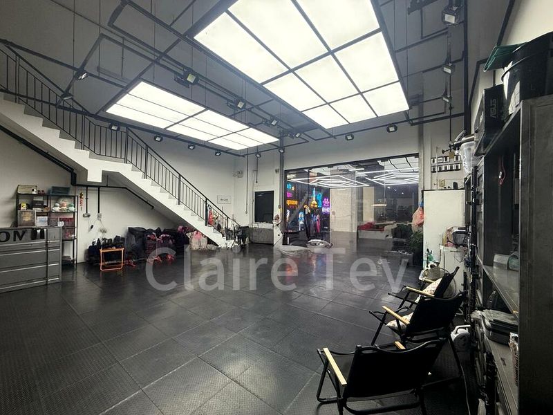 Light Industrial (B1) for Rent: Northpoint Bizhub - Image 4