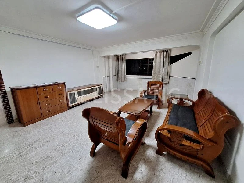 5 Room (5I) HDB for Rent in  203 Jurong East Street 21 - Image 1