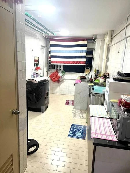 Room (HDB) for Rent in 204 Serangoon Central - Image 4