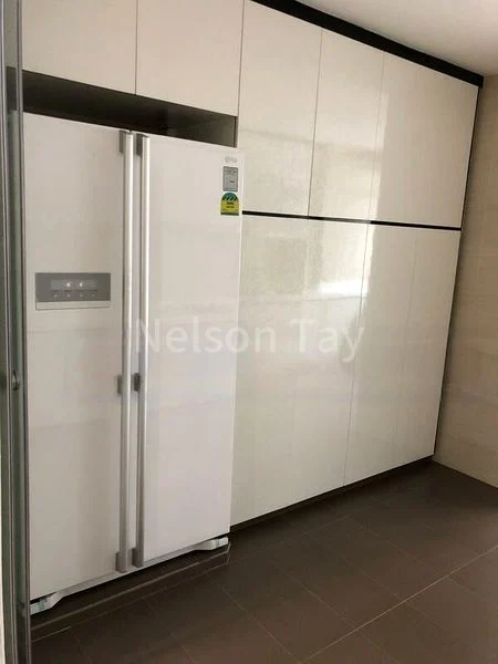 5 Room (5I) HDB for Sale in  165 Simei Road - Image 4