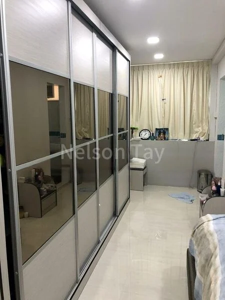 5 Room (5I) HDB for Sale in  165 Simei Road - Image 3