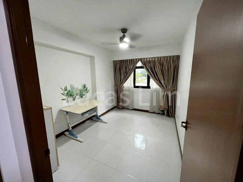 4 Room (4A) HDB for Rent in  634B Senja Road - Image 2
