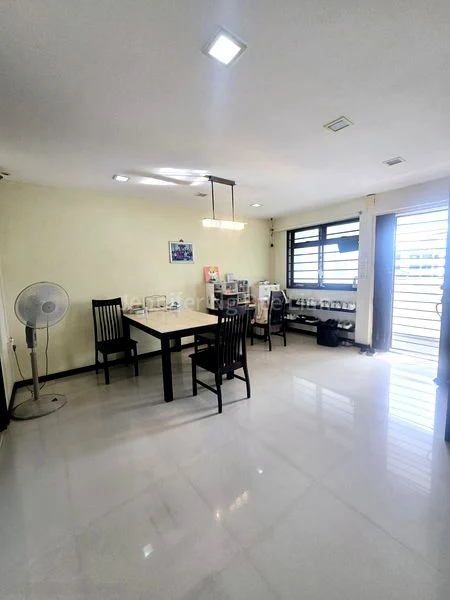 4 Room (4A) HDB for Sale in  707 Woodlands Drive 40 - Image 3