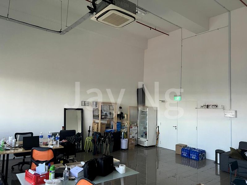 Light Industrial (B1) for Rent: Foo Wah Industrial Building - Image 6