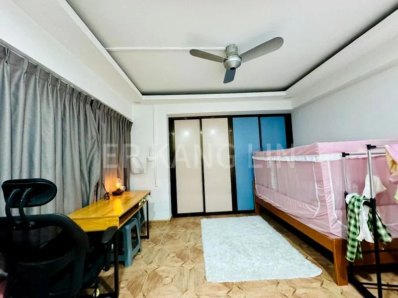 Room (HDB) for Rent in  256 Pasir Ris Street 21 - Image 9