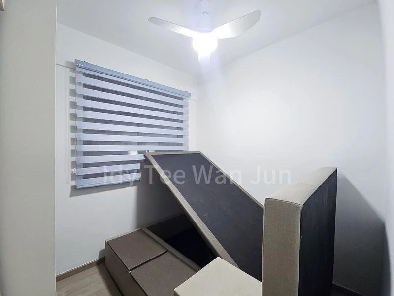 4 Bed Executive Condo for Rent in  The Visionaire - Image 4