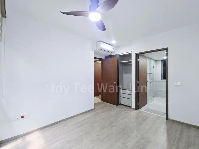 4 Bed Executive Condo for Rent in  The Visionaire - Image 5