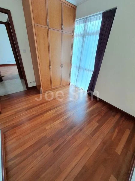 3 Bed Condo for Rent in  Melrose Park - Image 5