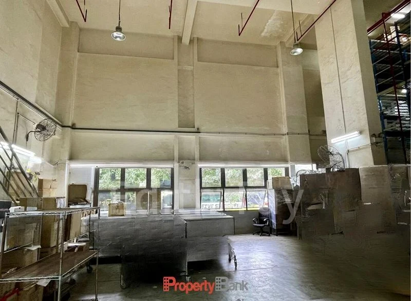 Light Industrial (B1) for Rent: Rare Ground-Floor Unit, 9-Metre High Ceilings @ Paya Lebar - Image 3