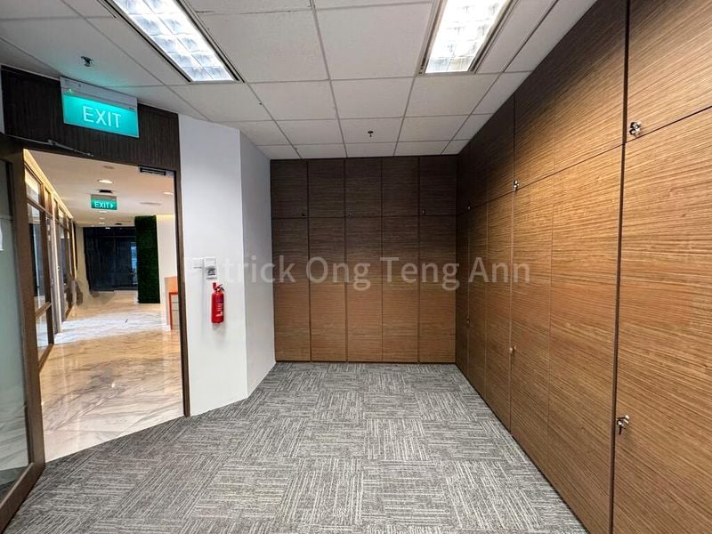 Office for Rent: Suntec City Tower - Image 1
