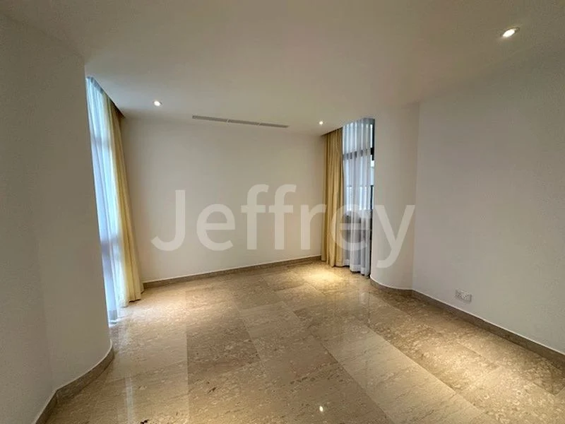 3+1 Bed Condo for Rent in The Colonnade - Image 7