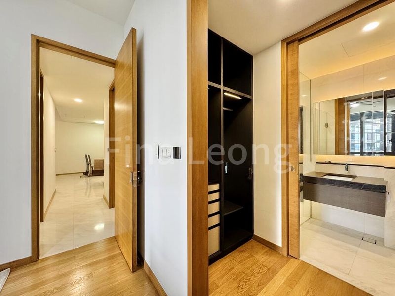 2 Bed Condo for Rent in  Marina One/ The Heart - Image 11