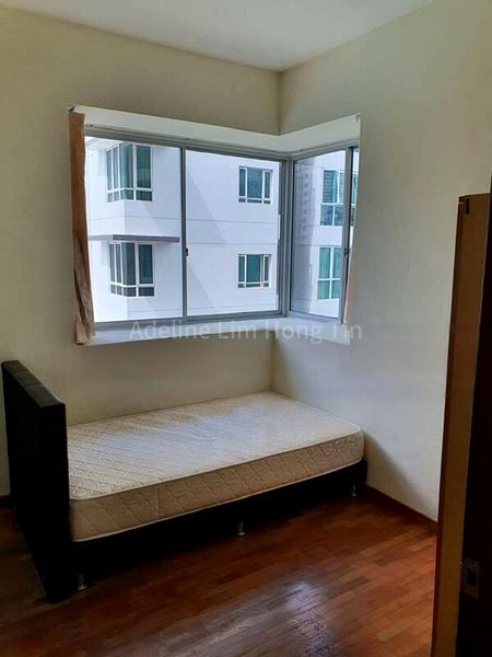 3 Bed Apartment (Condo) for Rent in  Calarasi - Image 8