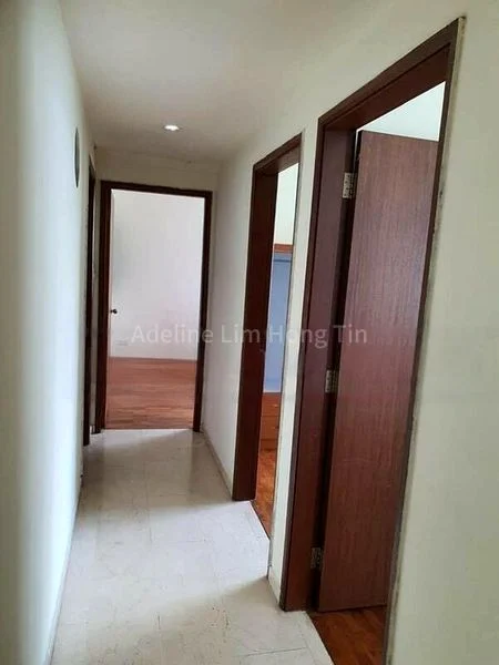 3 Bed Apartment (Condo) for Rent in  Calarasi - Image 3