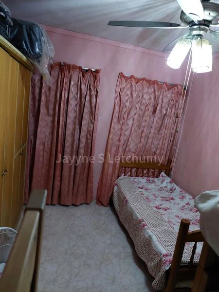 Common Room (HDB) for Rent in  957 Hougang Street 91 - Image 2