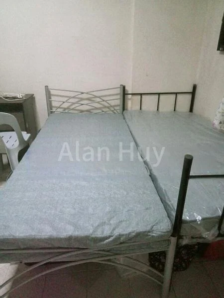 Common Room (HDB) for Rent in 339 Jurong East Avenue 1 - Image 1
