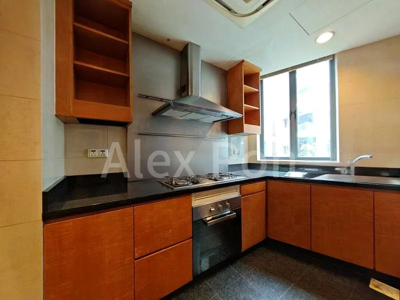3 Bed Condo for Rent in Grange 70 - Image 4