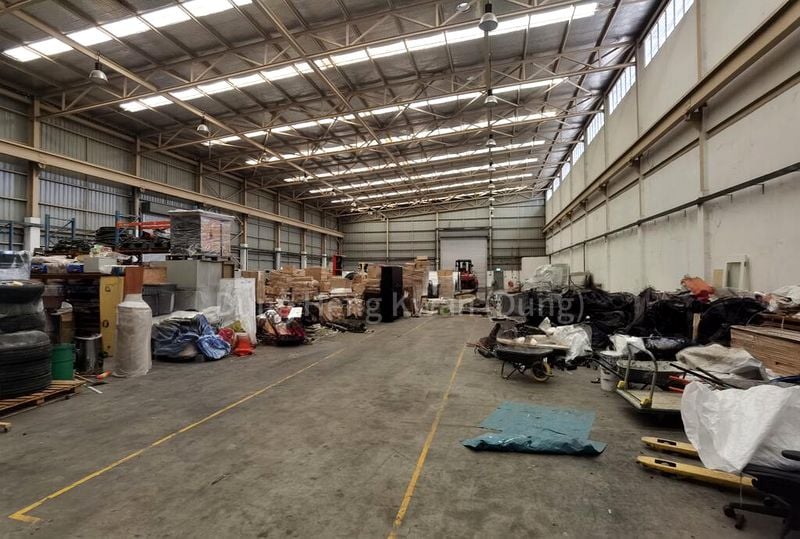 Factory / Workshop (B2) for Rent:  10m Ceiling - Standalone - Direct Access - Image 3