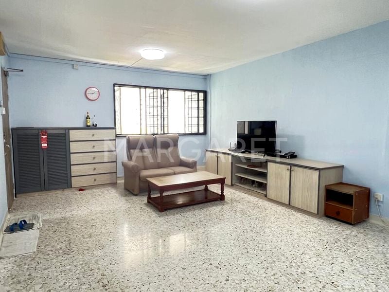 4 Room (4NG) HDB for Rent in  573 Ang Mo Kio Avenue 3 - Image 2