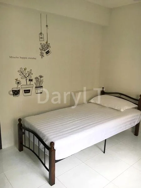 Executive HDB for Rent in  644 Pasir Ris Drive 10 - Image 4