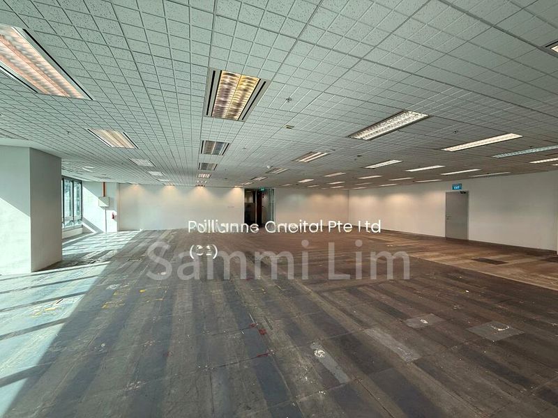 Office for Rent: Prudential Tower - Image 2
