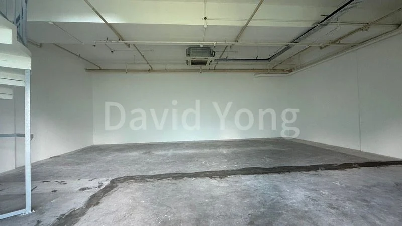 Light Industrial (B1) for Rent: Tradehub 21 - Image 3