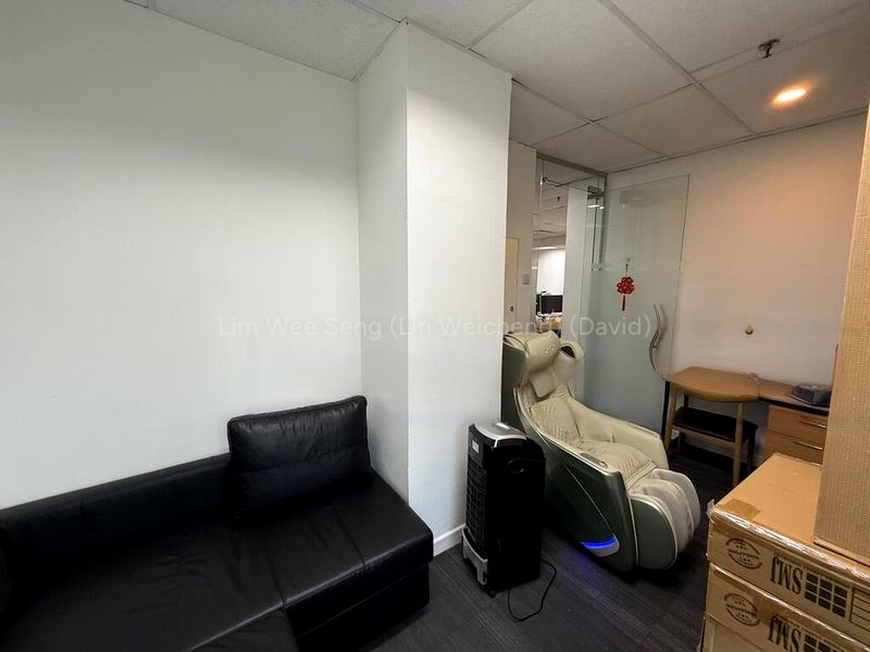 Office for Rent: RB Capital - Image 2