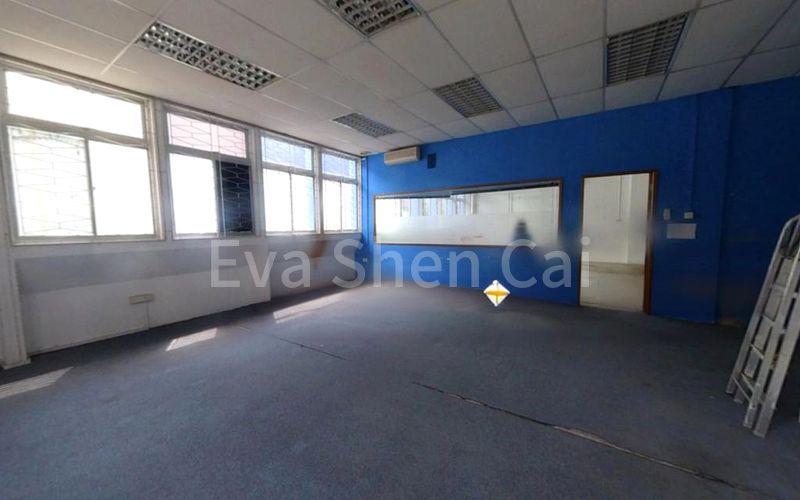 Light Industrial (B1) for Rent: Hillview Building - Image 5