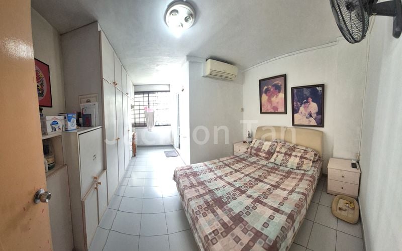 5 Room (5I) HDB for Sale in 524 Serangoon North Avenue 4 - Image 5