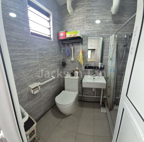 5 Room (5I) HDB for Sale in 524 Serangoon North Avenue 4 - Image 8