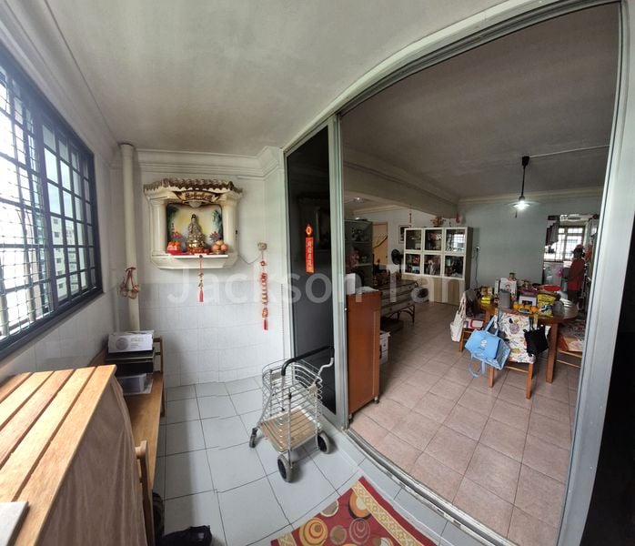 5 Room (5I) HDB for Sale in 524 Serangoon North Avenue 4 - Image 2