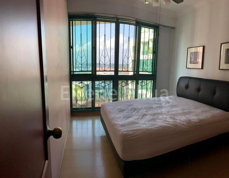 4 Bed Condo for Rent in  Yew Mei Green - Image 4
