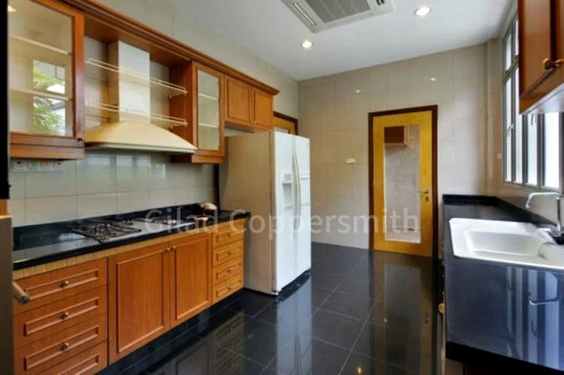 6 Bed Bungalow (Landed) for Rent in  Villas Holland - Image 3