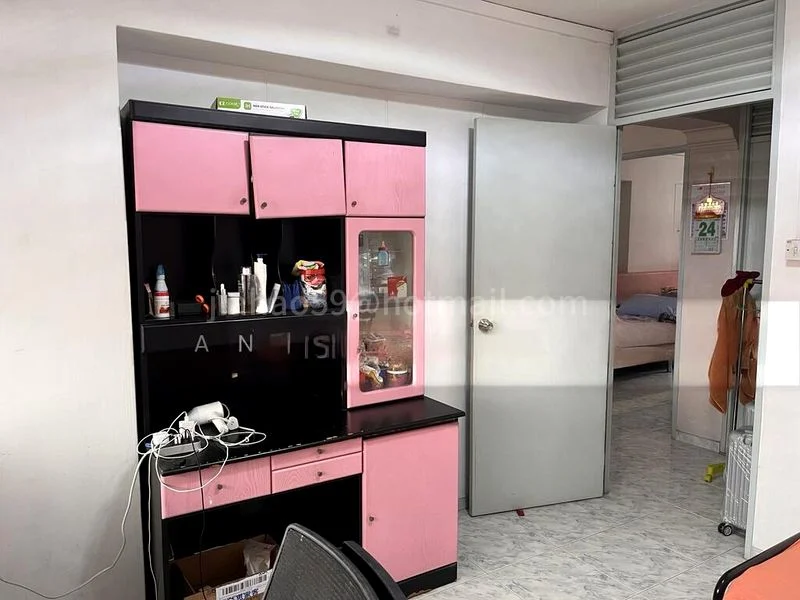 Common Room (HDB) for Rent in  370 Tampines Street 34 - Image 4