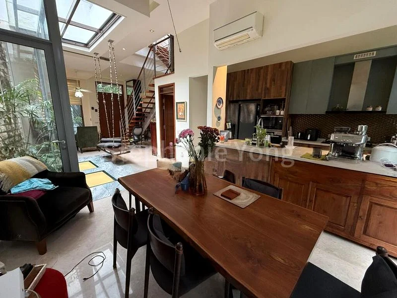 4+1 Bed Cluster House (Landed) for Rent in  The Chancery Residence - Image 2