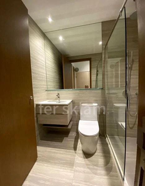 4 Bed Terraced House (Landed) for Rent in  Alana - Image 3