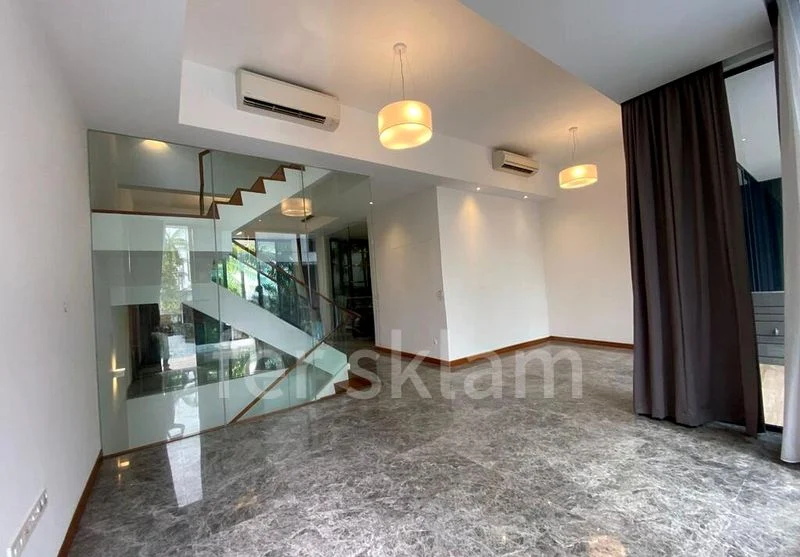 4 Bed Terraced House (Landed) for Rent in  Alana - Image 2