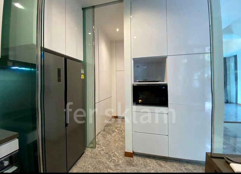 4 Bed Terraced House (Landed) for Rent in  Alana - Image 4