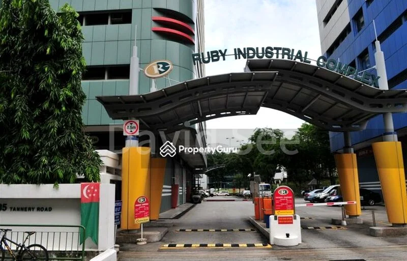 Factory / Workshop (B2) for Rent in  Ruby Industrial Complex - Image 1