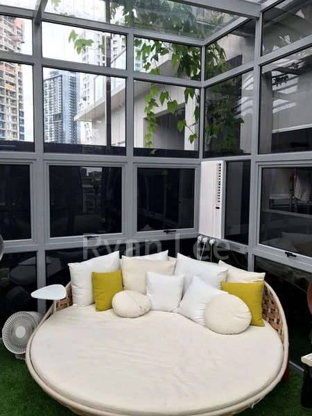 2 Bed Condo for Sale in  Mon Jervois - Image 5