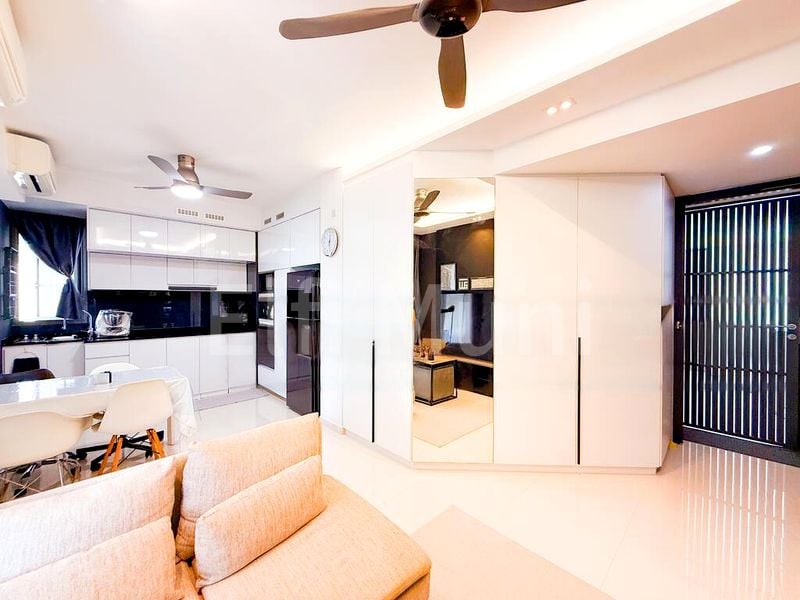 2 Bed Condo for Sale in Vue 8 Residence - Image 3